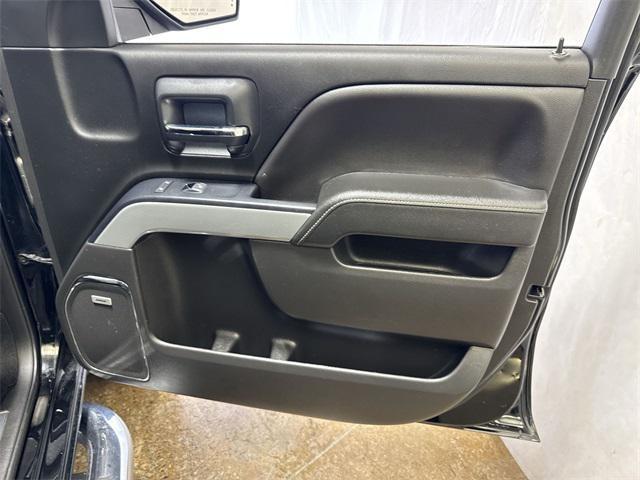 Photo of 2018 Black Chevrolet Silverado 1500