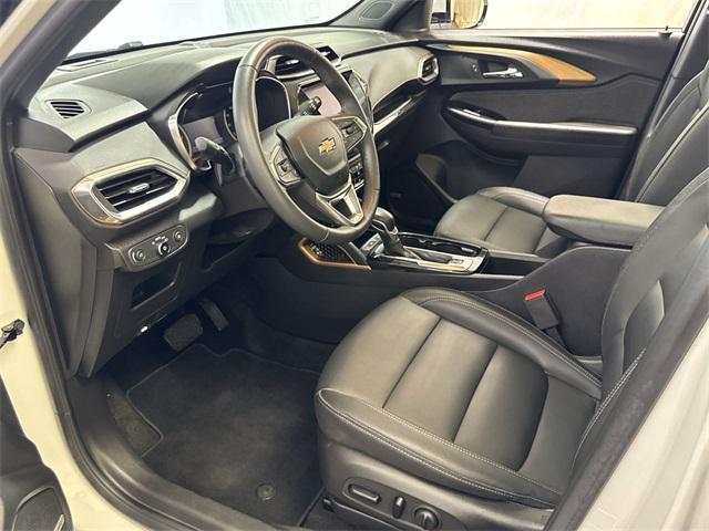 Photo of 2022 Summit White Chevrolet Trailblazer