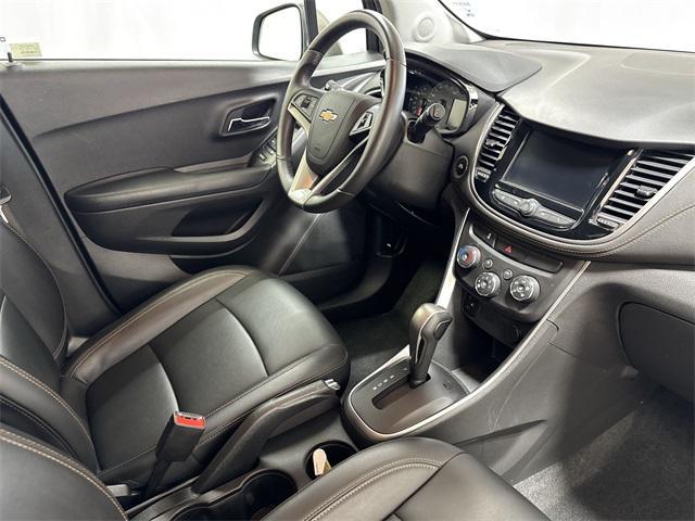 Photo of 2022 Stone Gray Metallic Chevrolet Trax
