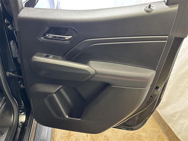 Photo of 2024 Black Chevrolet Colorado