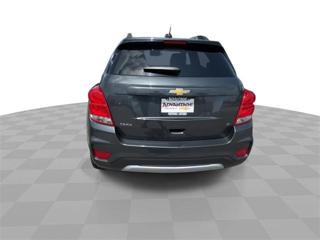 Photo of 2018 Nightfall Gray Chevrolet Trax