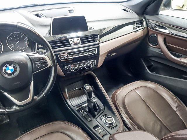 Photo of 2018 Alpine White BMW X1