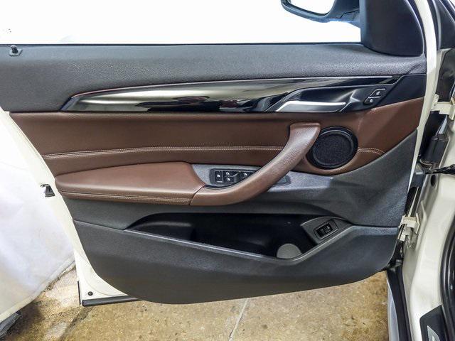 Photo of 2018 Alpine White BMW X1