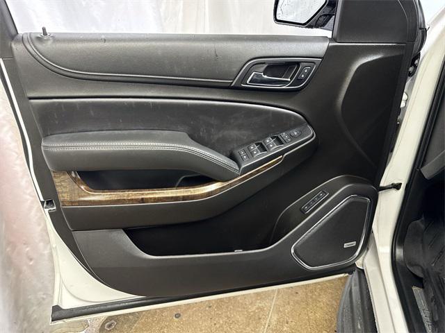 Photo of 2020 Summit White Chevrolet Tahoe
