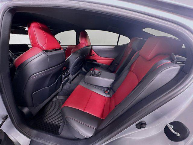 Photo of 2022 Iridium Lexus ES 350