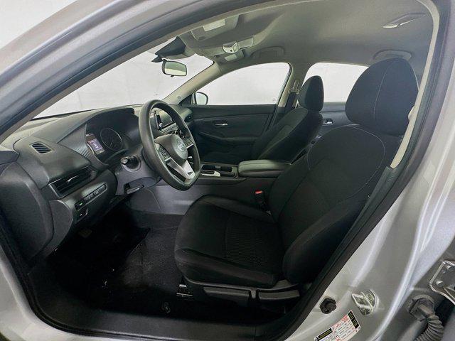 Photo of 2022 Brilliant Silver Metallic Nissan Sentra