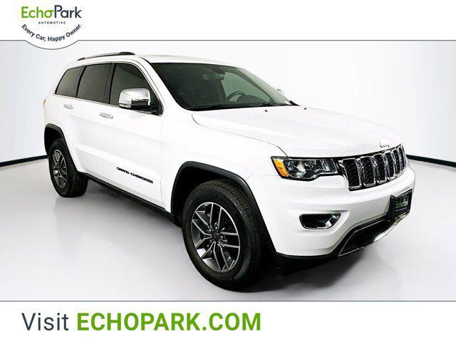 Photo of 2020 Bright White Clearcoat Jeep Grand Cherokee