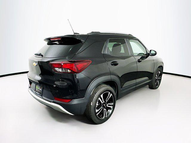 Photo of 2023 Mosaic Black Metallic Chevrolet Trailblazer