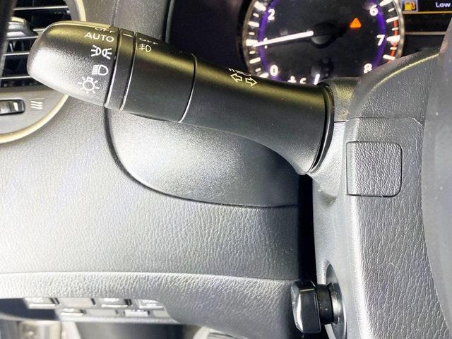 Photo of 2015 Liquid Platinum INFINITI QX60