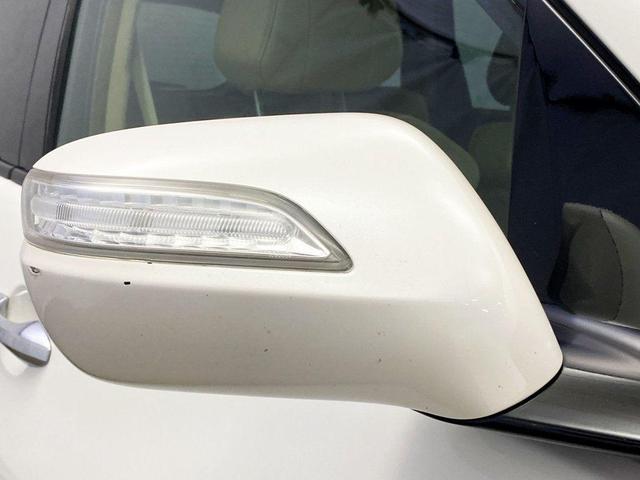 Photo of 2009 Aspen White Pearl Acura MDX