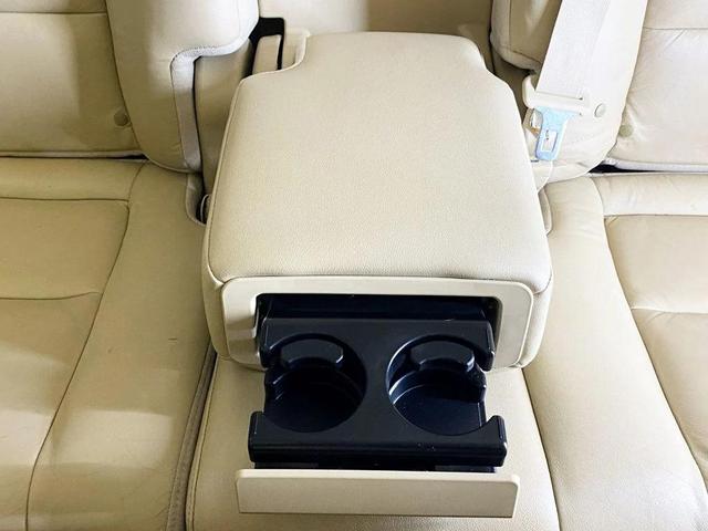 Photo of 2009 Aspen White Pearl Acura MDX