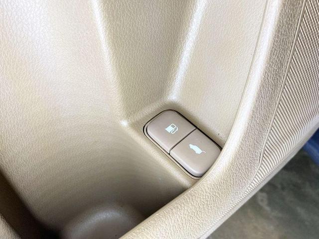 Photo of 2009 Aspen White Pearl Acura MDX