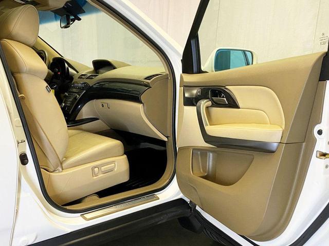 Photo of 2009 Aspen White Pearl Acura MDX
