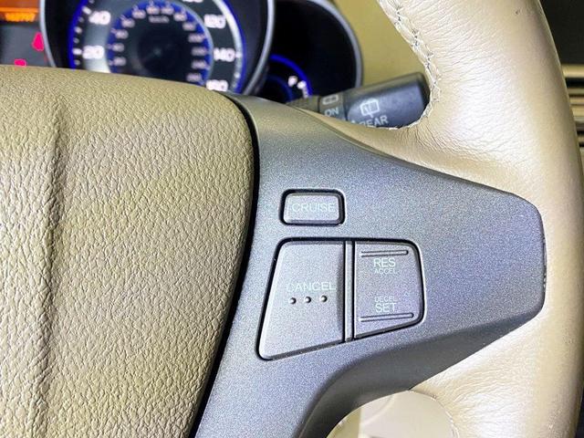 Photo of 2009 Aspen White Pearl Acura MDX