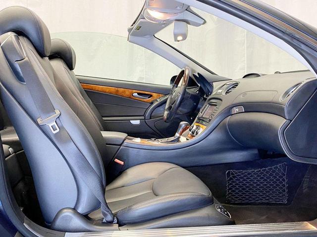 Photo of 2007 Capri Blue Metallic Mercedes-Benz SL-Class