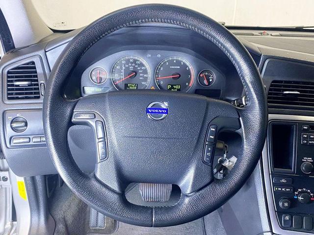 Photo of 2007 Silver Metallic Volvo V70