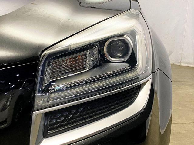 Photo of 2014 Iridium Metallic GMC Acadia