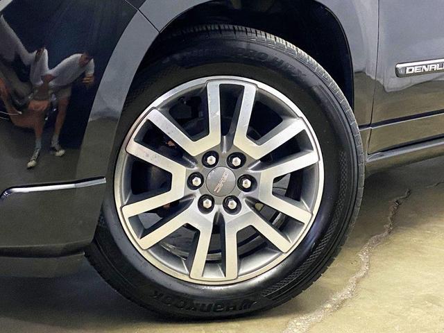 Photo of 2014 Iridium Metallic GMC Acadia