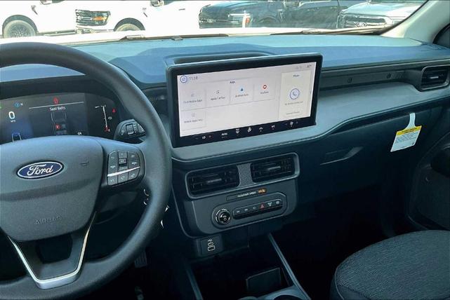 Photo of 2025 White Ford Maverick
