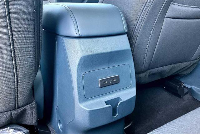Photo of 2025 White Ford Maverick