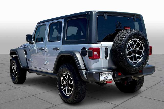 Photo of 2024 Silver Zynith Clearcoat Jeep Wrangler