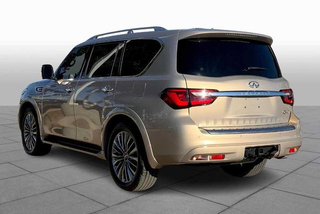 Photo of 2018 Champagne Quartz INFINITI QX80