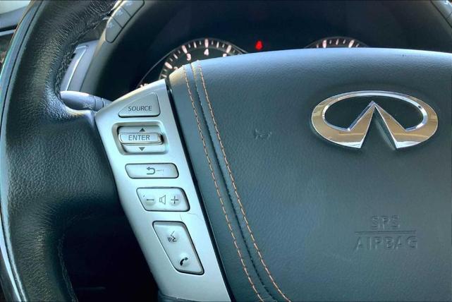 Photo of 2018 Champagne Quartz INFINITI QX80