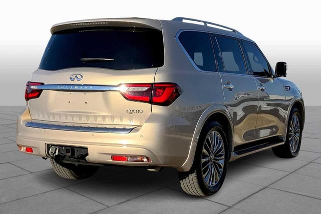 Photo of 2018 Champagne Quartz INFINITI QX80