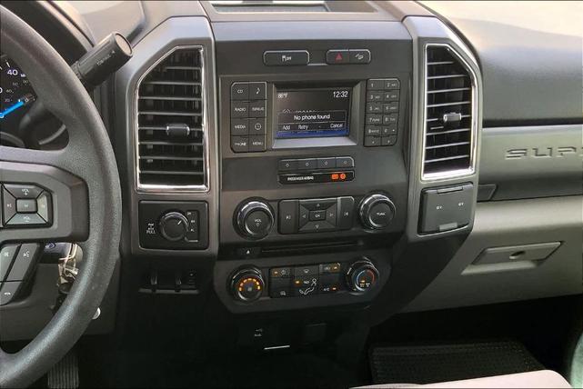 Photo of 2017 Blue Jeans Metallic Ford F-250