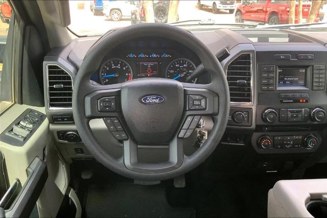 Photo of 2017 Blue Jeans Metallic Ford F-250
