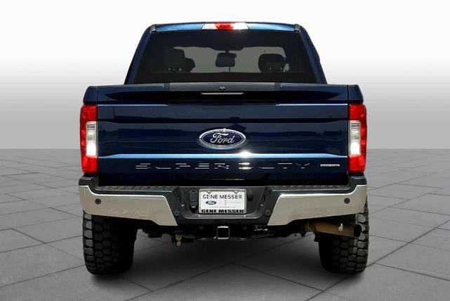 Photo of 2017 Blue Jeans Metallic Ford F-250