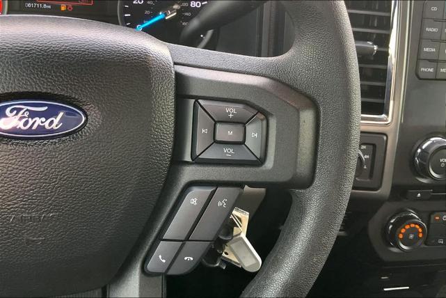 Photo of 2017 Blue Jeans Metallic Ford F-250