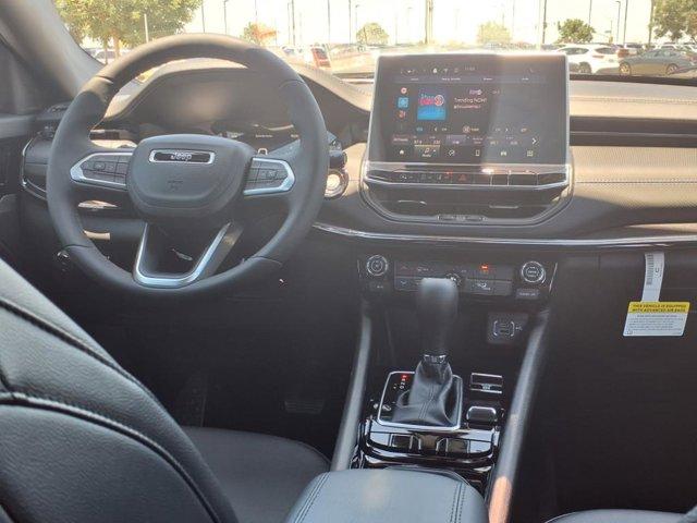Photo of 2025 Hydro Blue Pearlcoat Jeep Compass