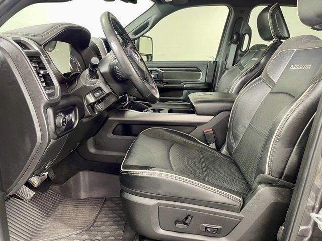Photo of 2024 Granite Crystal Metallic Clearcoat RAM 2500