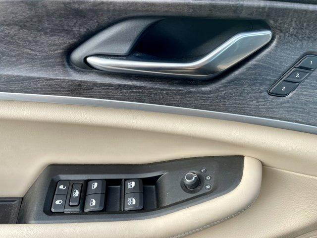 Photo of 2024 Bright White Clearcoat Jeep Grand Cherokee