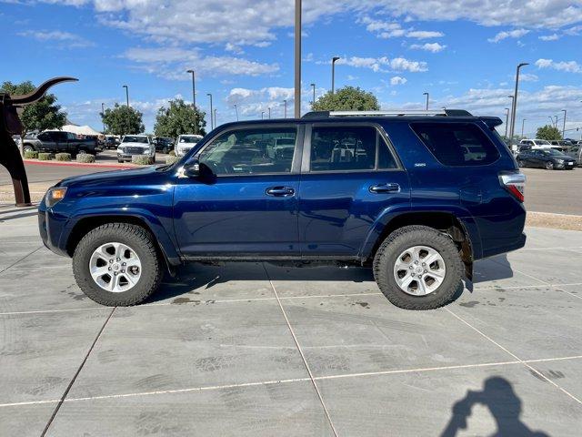 Photo of 2022 Blue Toyota 4Runner