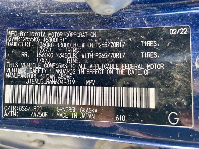 Photo of 2022 Blue Toyota 4Runner