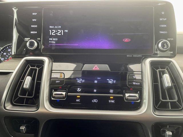 Photo of 2022 Wolf Gray Kia Sorento