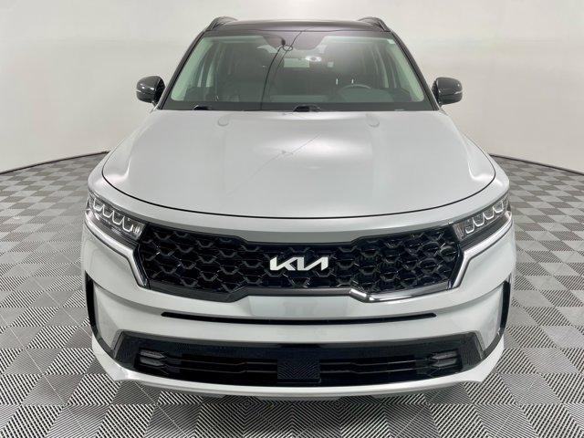 Photo of 2022 Wolf Gray Kia Sorento