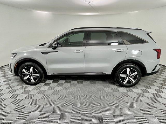 Photo of 2022 Wolf Gray Kia Sorento