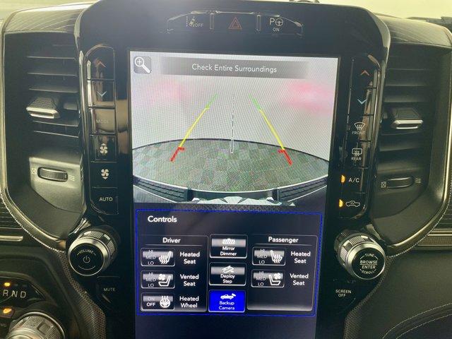 Photo of 2019 Diamond Black Crystal Pearlcoat RAM 1500