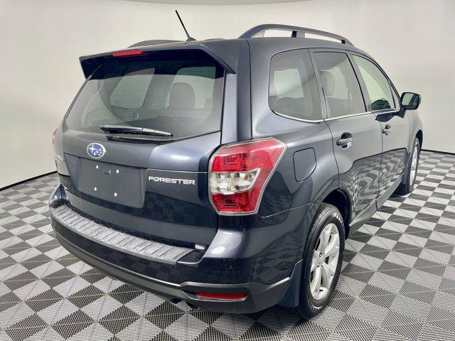 Photo of 2014 Dark Gray Metallic Subaru Forester