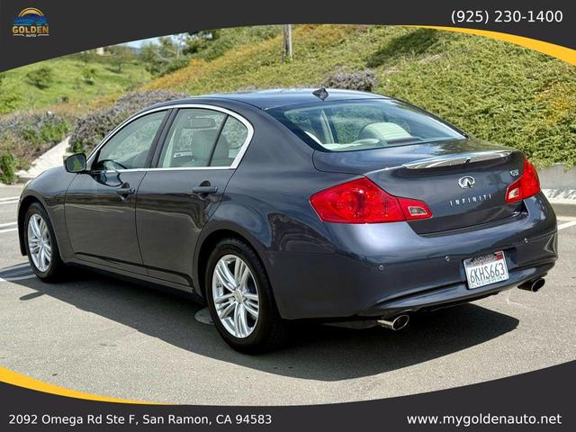 Photo of 2010 Graphite Shadow INFINITI G37