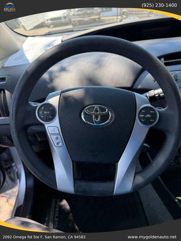 Photo of 2012 Classic Silver Metallic Toyota Prius Plug-in
