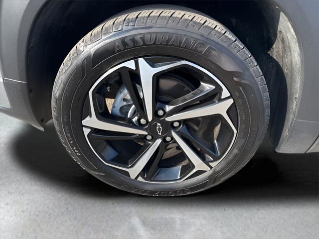 Photo of 2023 Sterling Gray Metallic Chevrolet Trailblazer