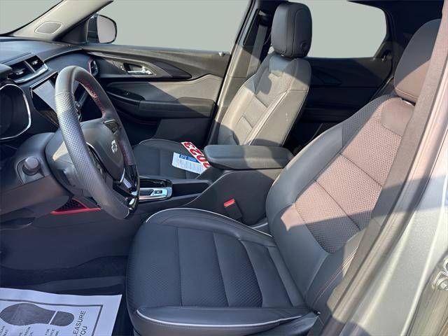 Photo of 2023 Sterling Gray Metallic Chevrolet Trailblazer