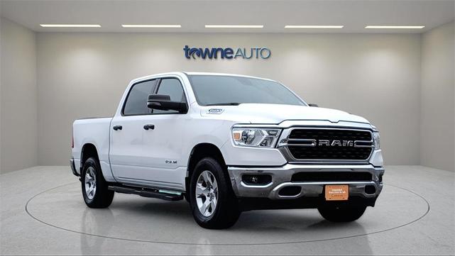 Photo of 2024 Bright White Clearcoat RAM 1500