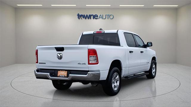 Photo of 2024 Bright White Clearcoat RAM 1500
