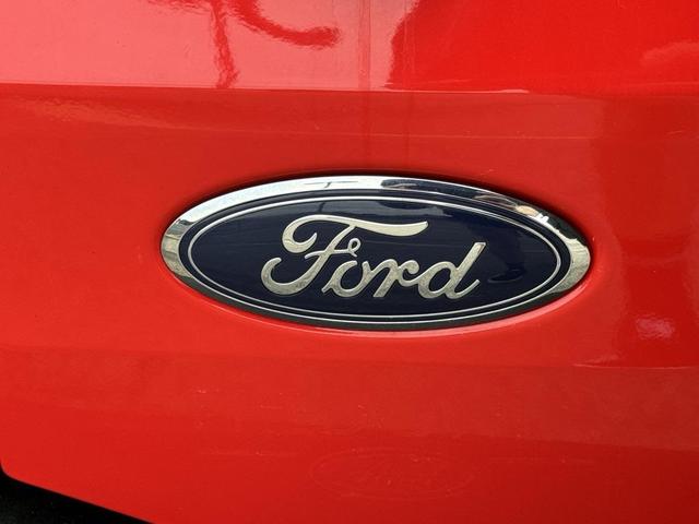 Photo of 2021 Race Red Ford Bronco
