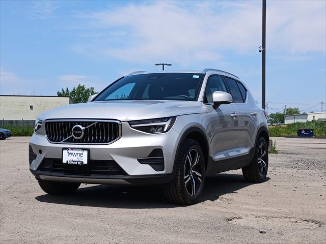 2025 Volvo XC40